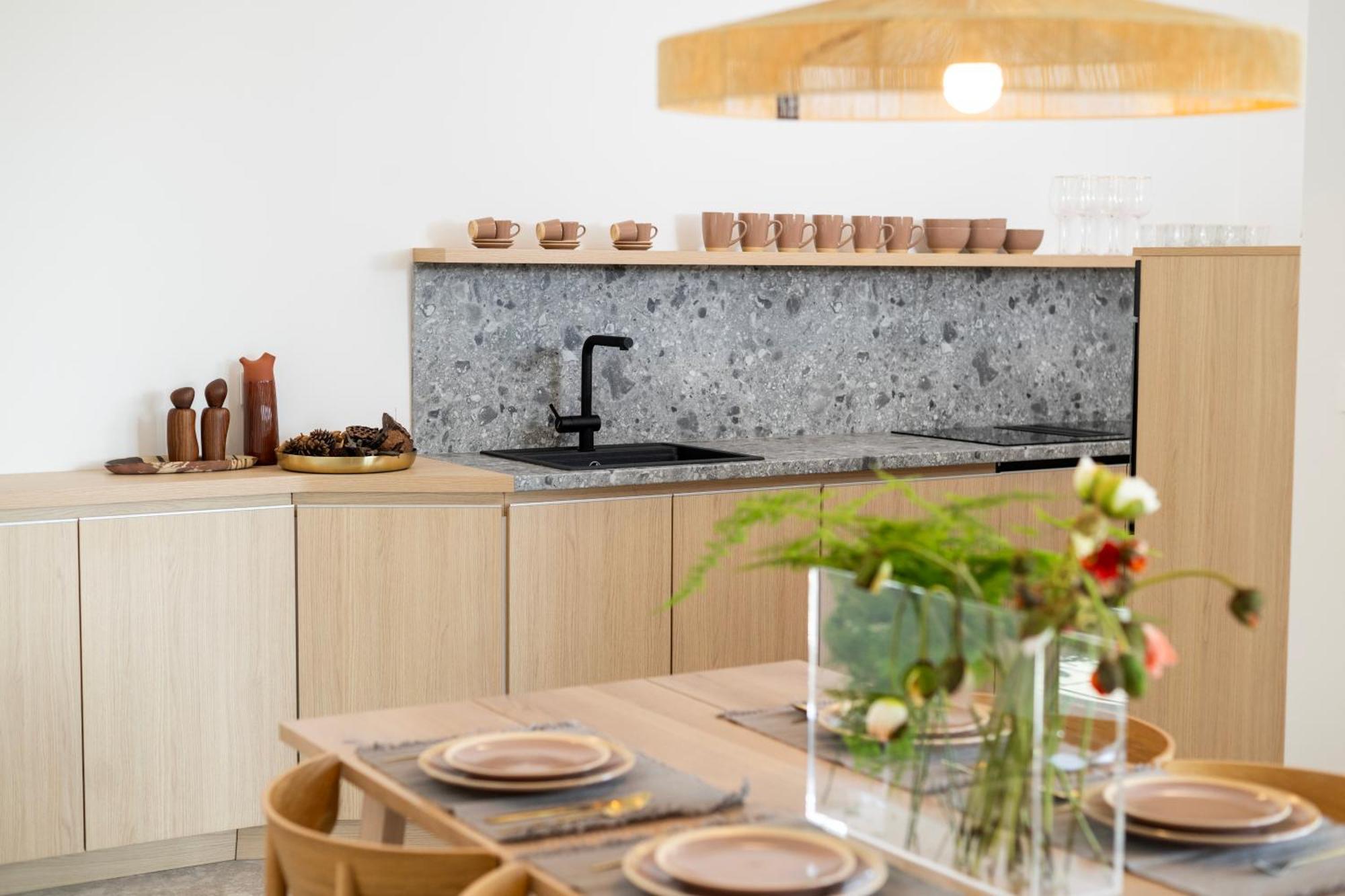 Rivus Apartments Оміш Екстер'єр фото
