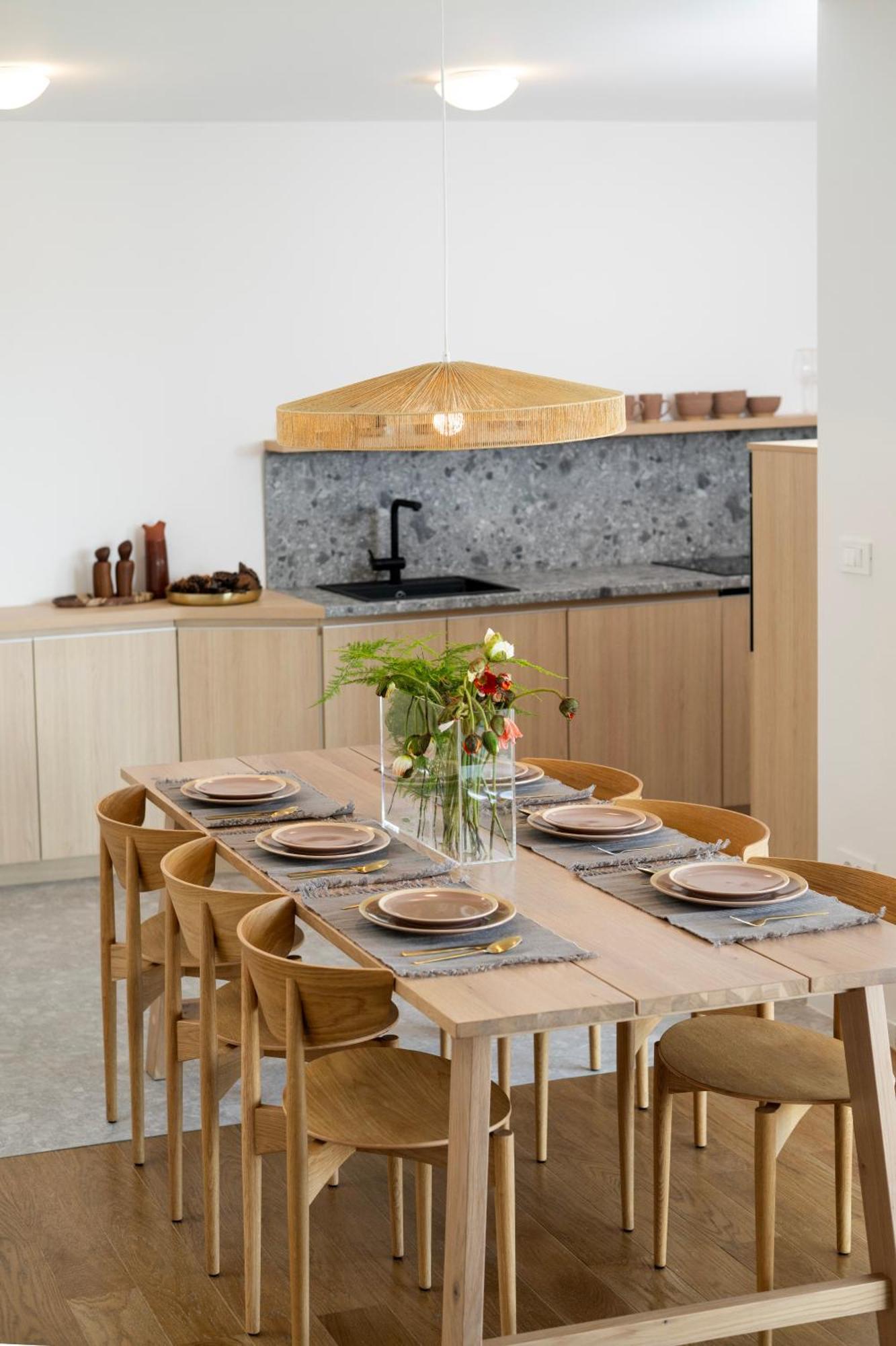 Rivus Apartments Оміш Екстер'єр фото